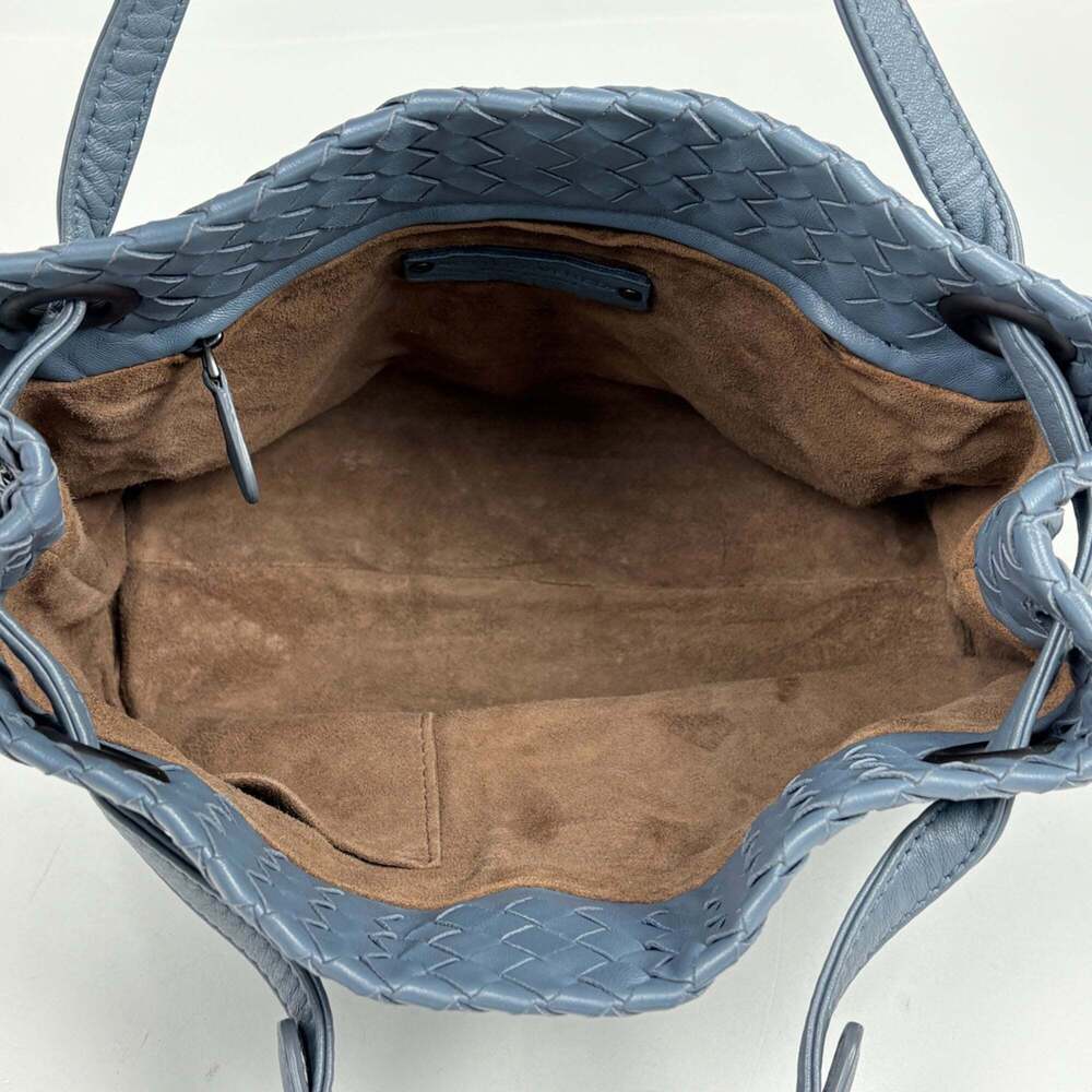 BOTTEGA VENETA Blue Leather Intrecciato Bag - Picture 8 of 8
